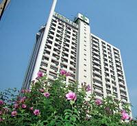 โรงพยาบาลเพชรเวช